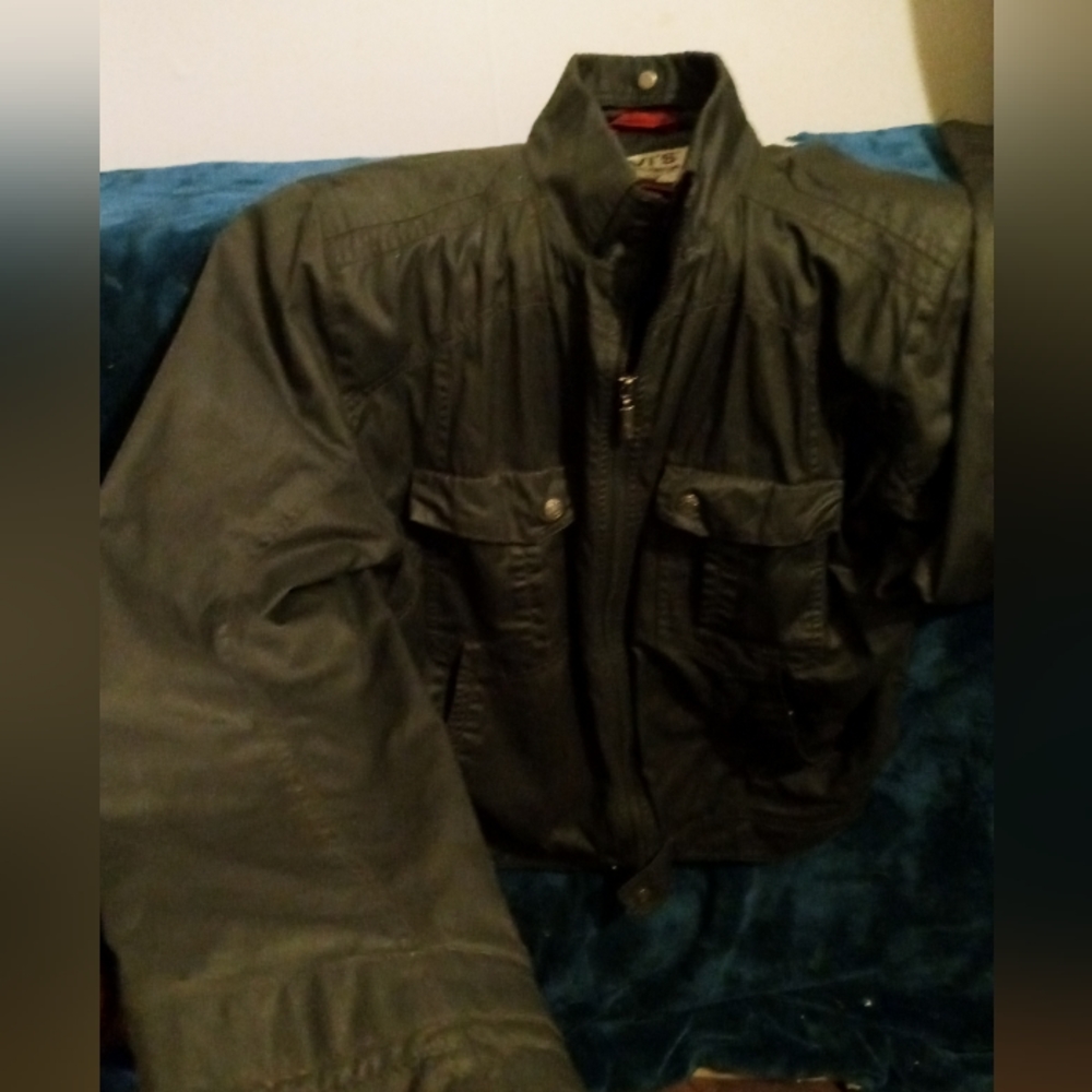 Large Levi's jacket